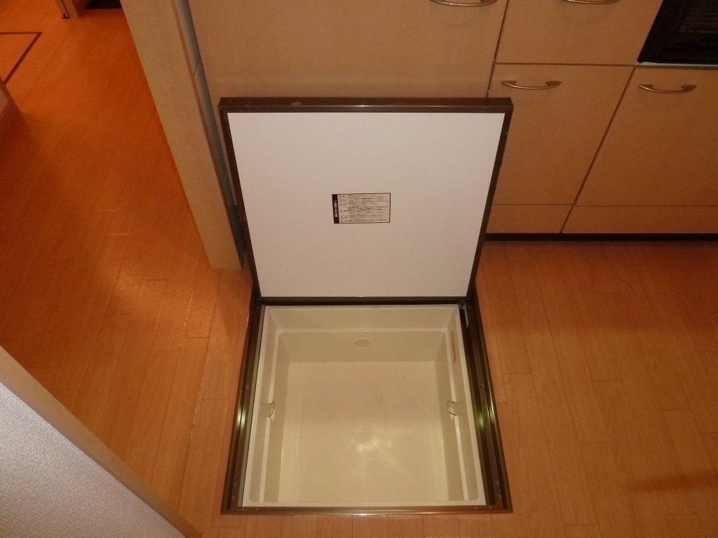 拡大写真:リベルテ 1階102の収納
