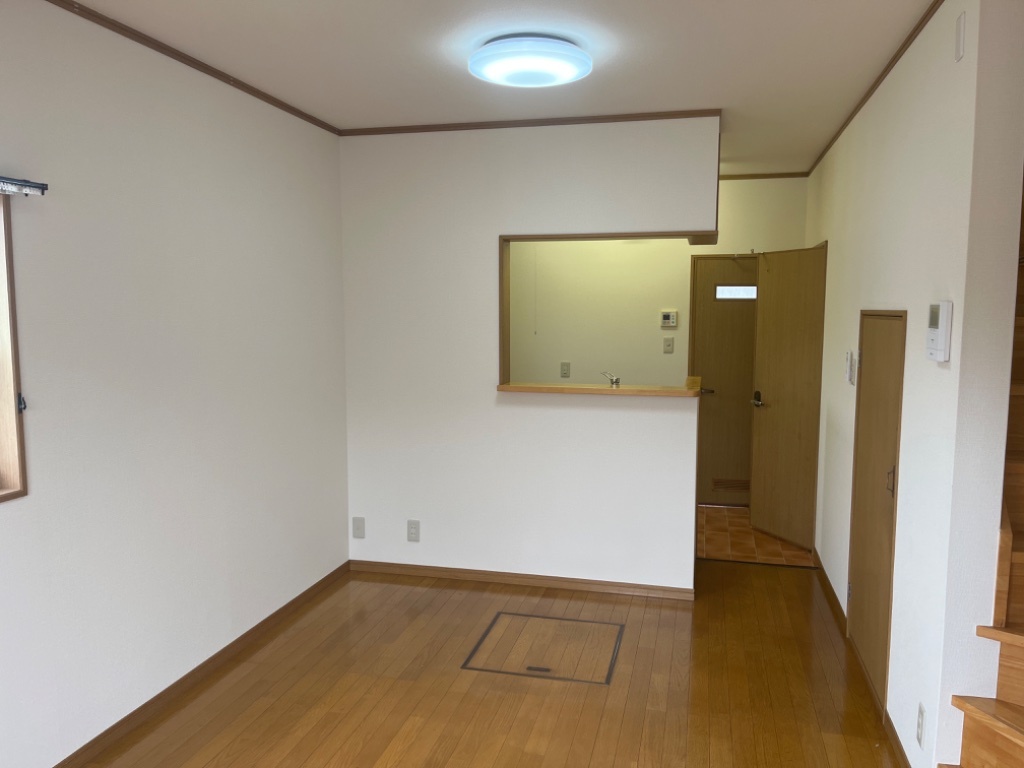 拡大写真:掛川市上西郷 1階105のリビング