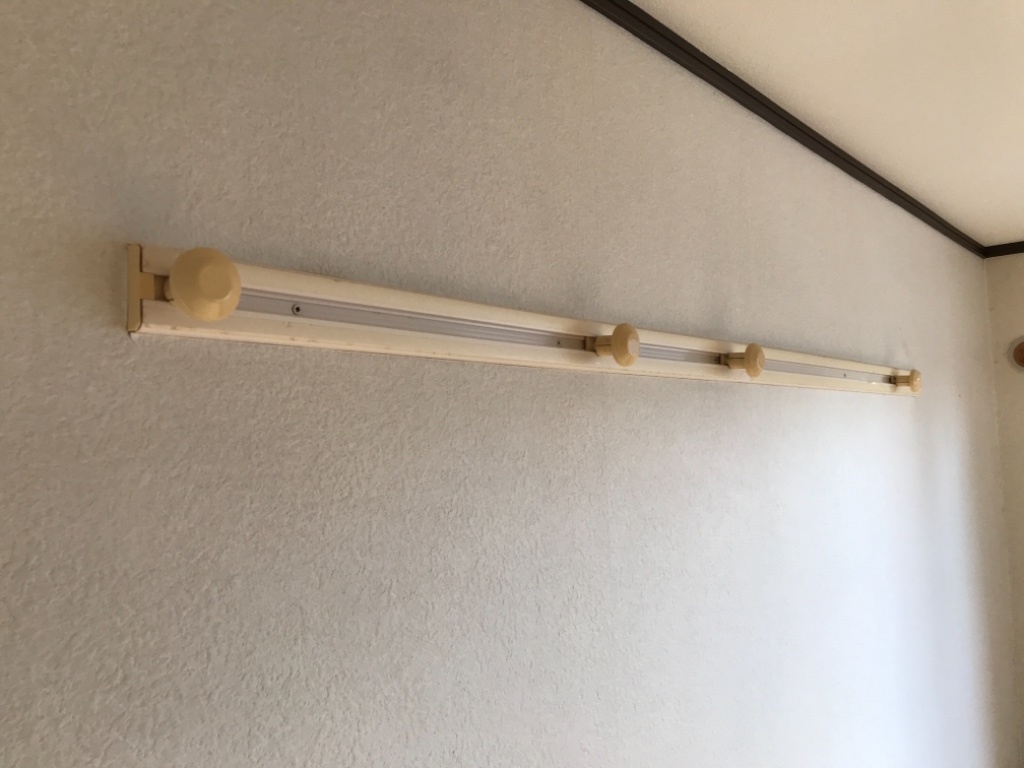 拡大写真:ブランドール木滝A 1階102のハンガーモール