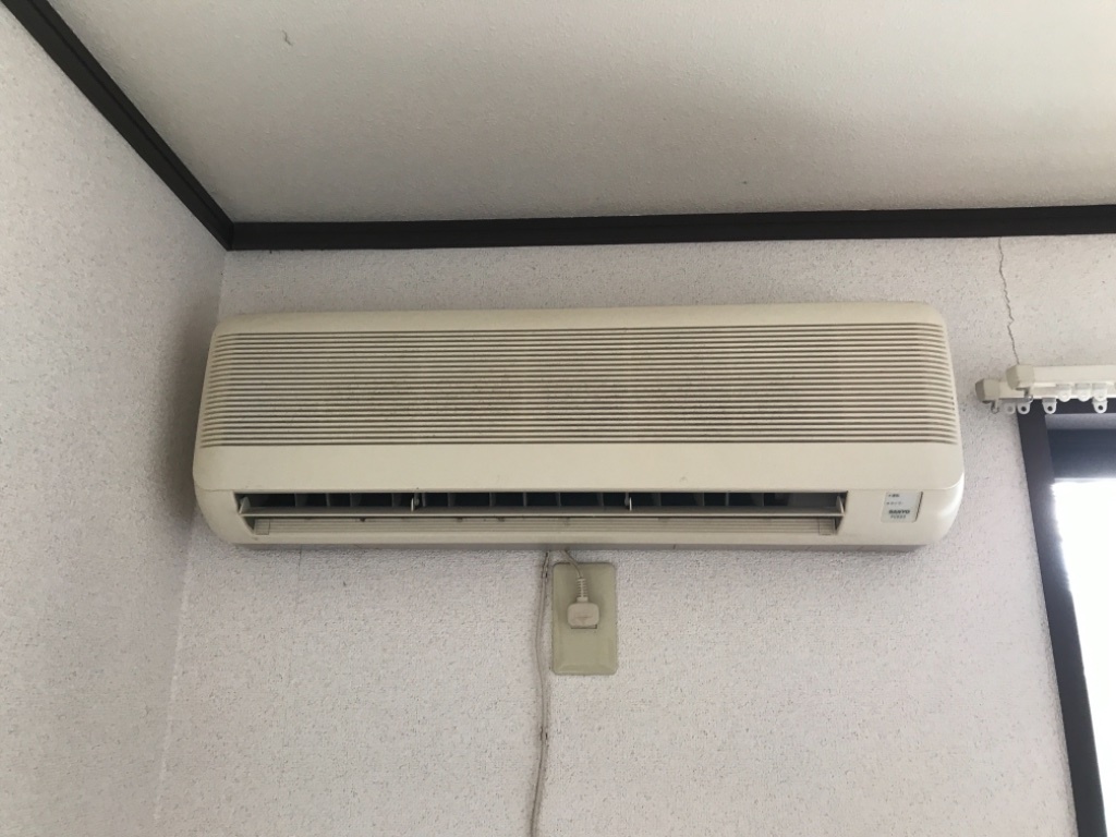 拡大写真:ブランドール木滝A 1階102のエアコン