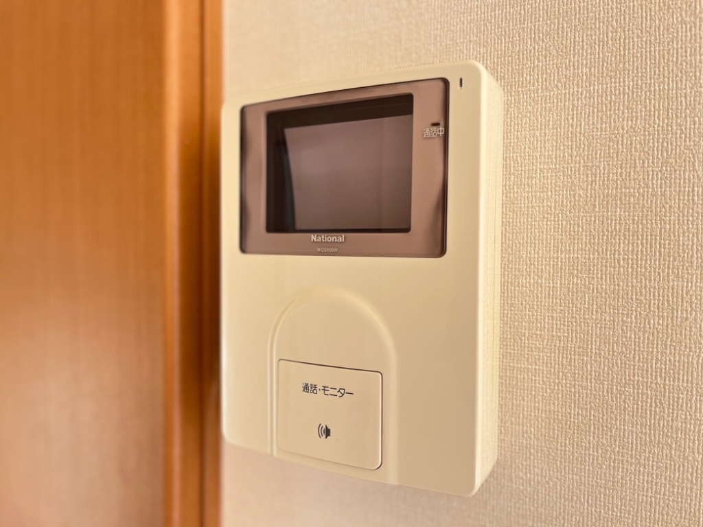 拡大写真:tiede(ティエード) 1階103のカメラ付インターホン