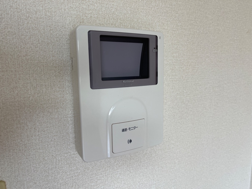 拡大写真:カームヒル 2階203のカメラ付インターホン