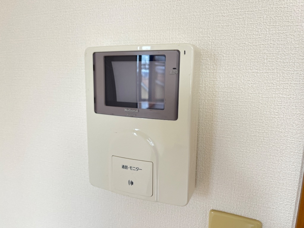 拡大写真:カームヒル 2階207のカメラ付インターホン