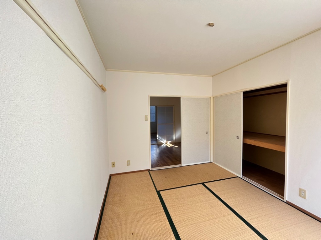 拡大写真:ドミールハセ 1階101の室内