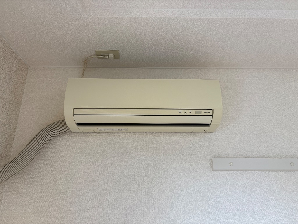 拡大写真：ｂｉｅｎｖｉｖｒｅ楡木Ⅱ 2階203のエアコン