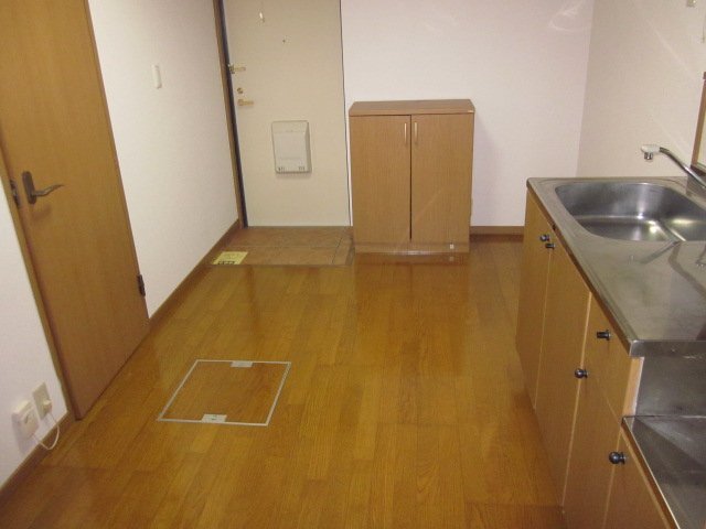 拡大写真:メロディーハイム愛宕山 2階202のダイニング(イメージ)