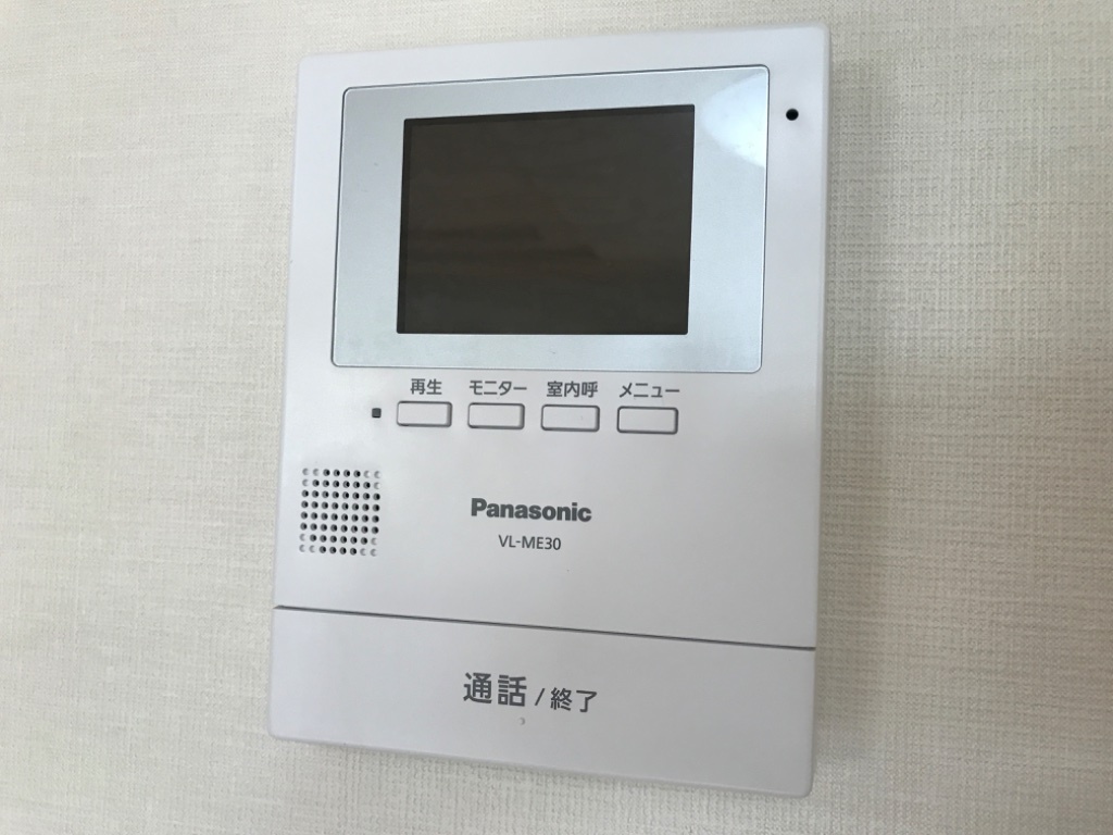 拡大写真:プランドールソフィア 1階102のカメラ付インターホン