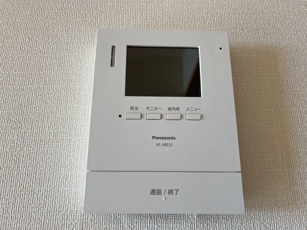 拡大写真:グランチェスタ・新田 1階103のカメラ付インターホン