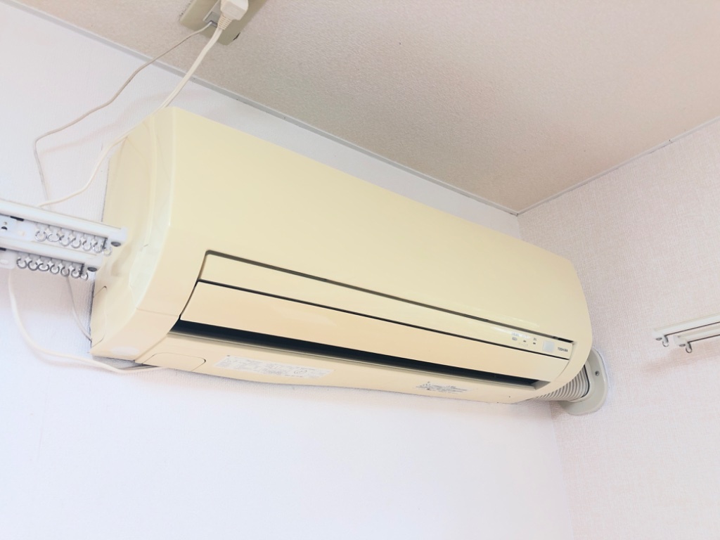 拡大写真:クレスト ヒルズ 1階105のエアコン