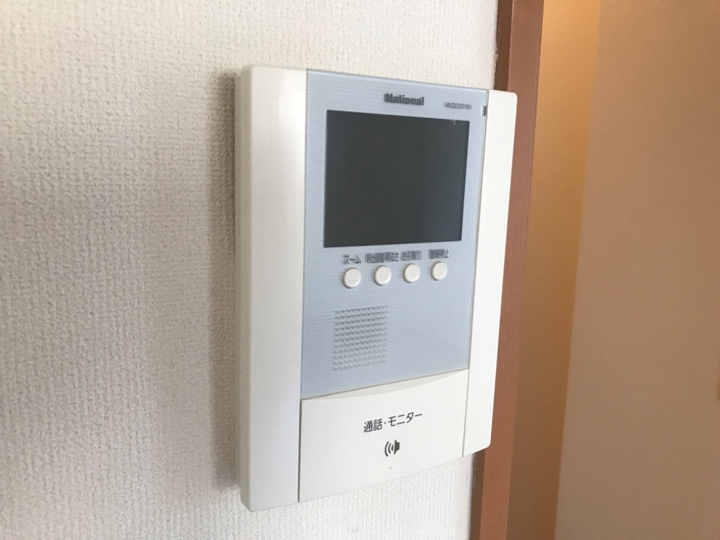 拡大写真:Eternity Bright 2階201のカメラ付インターホン