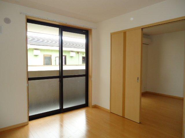 拡大写真：加古川市尾上町池田 2階203のリビング