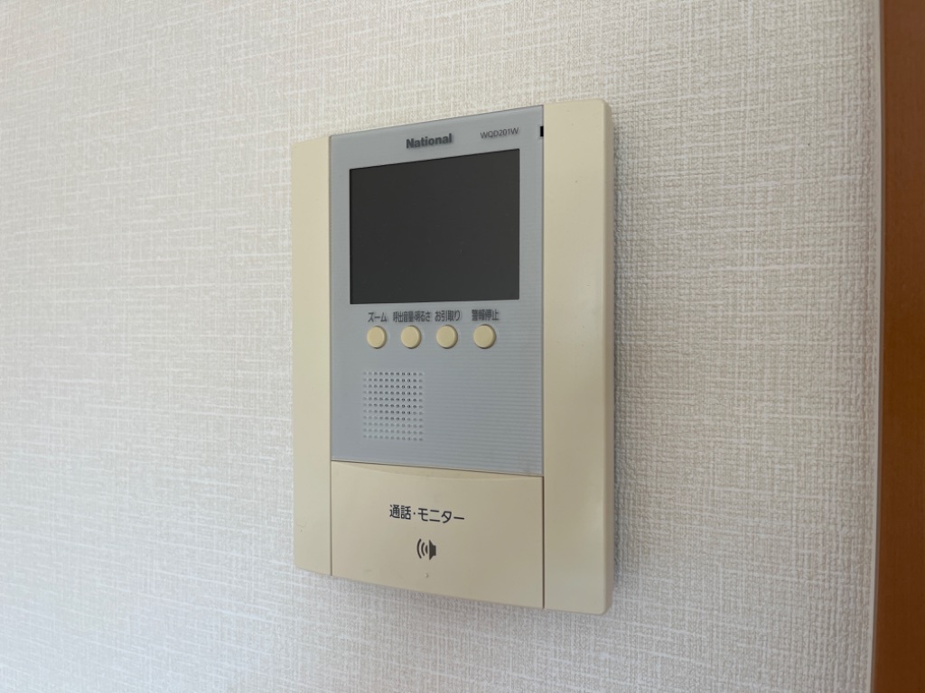 拡大写真:昴-すばる- 1階105のカメラ付インターホン