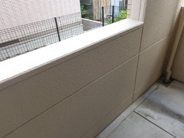 拡大写真:L’acorn 1階105のベランダ(イメージ)