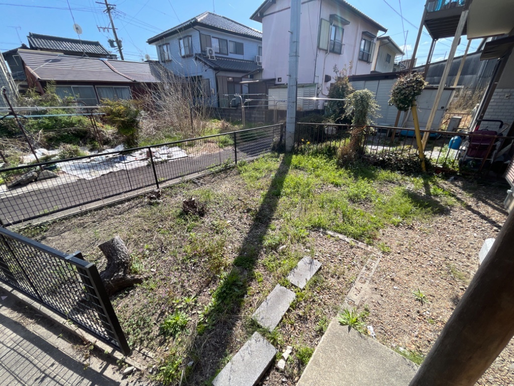 拡大写真:西市町貸家 1階1の専用庭