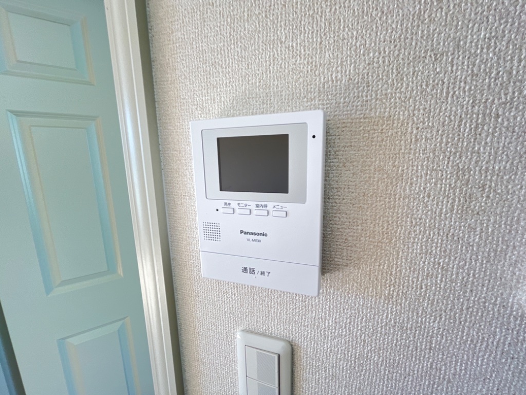 拡大写真:ウィステリアⅢ 2階202のモニター付きインターホン