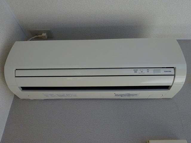 拡大写真:メゾンひばりヶ丘弐番館 2階00205のエアコン