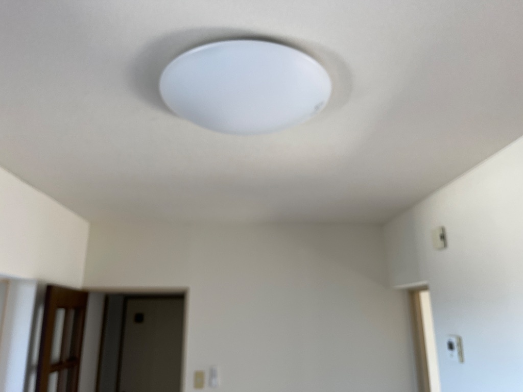 拡大写真:コーポラス中川 3階303のLED照明