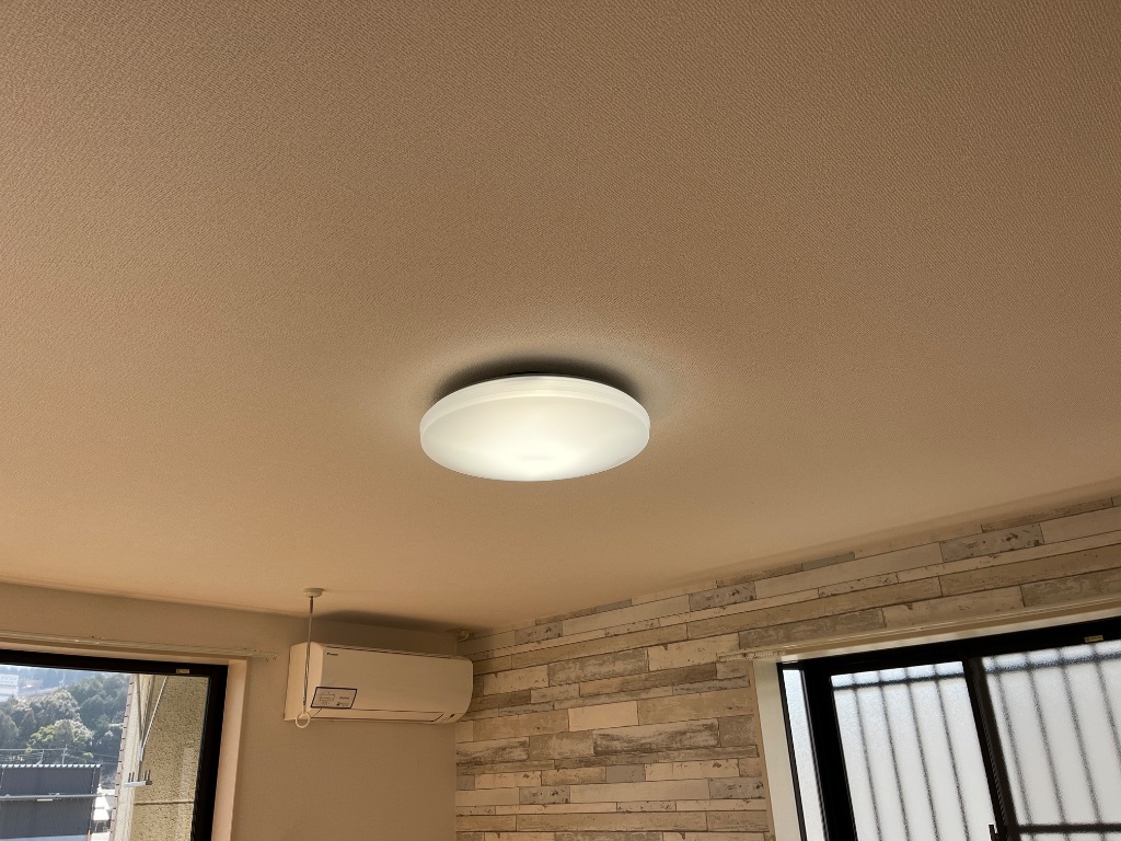 拡大写真:シェルル南方 1階106のLEDシーリング