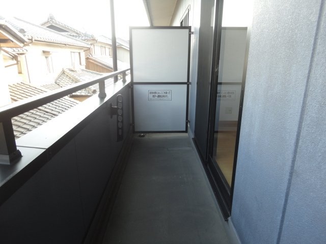 拡大写真:クレシア大高台 1階103のベランダ