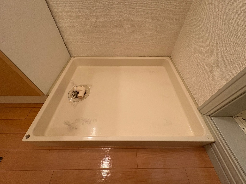 拡大写真:アクアB棟 1階103の洗濯機置場
