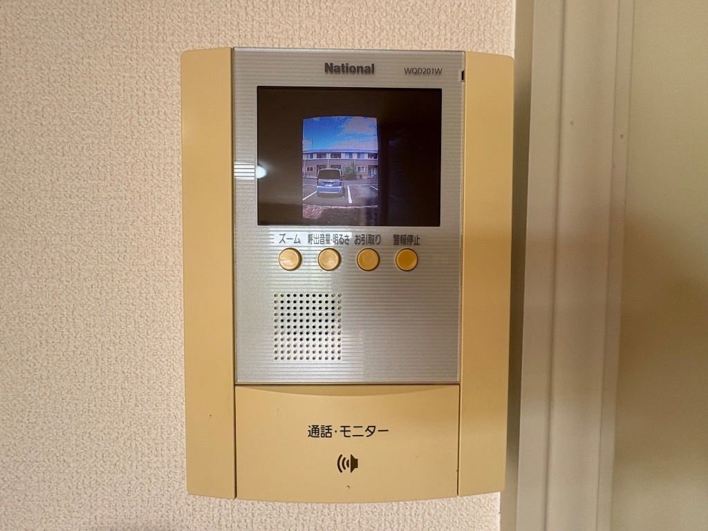 拡大写真:アクアB棟 1階103のカメラ付インターホン