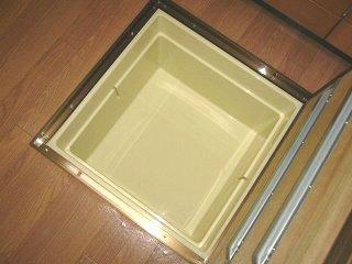 拡大写真:サンヴィレッジ Ⅱ 1階105の床下収納