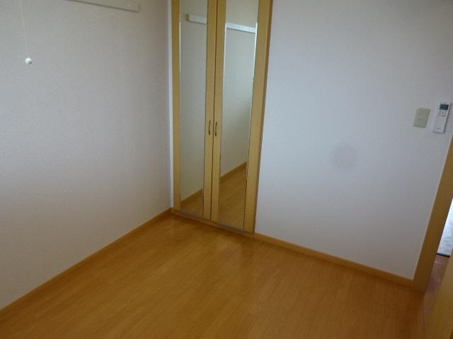拡大写真:グランディール 2階203の室内