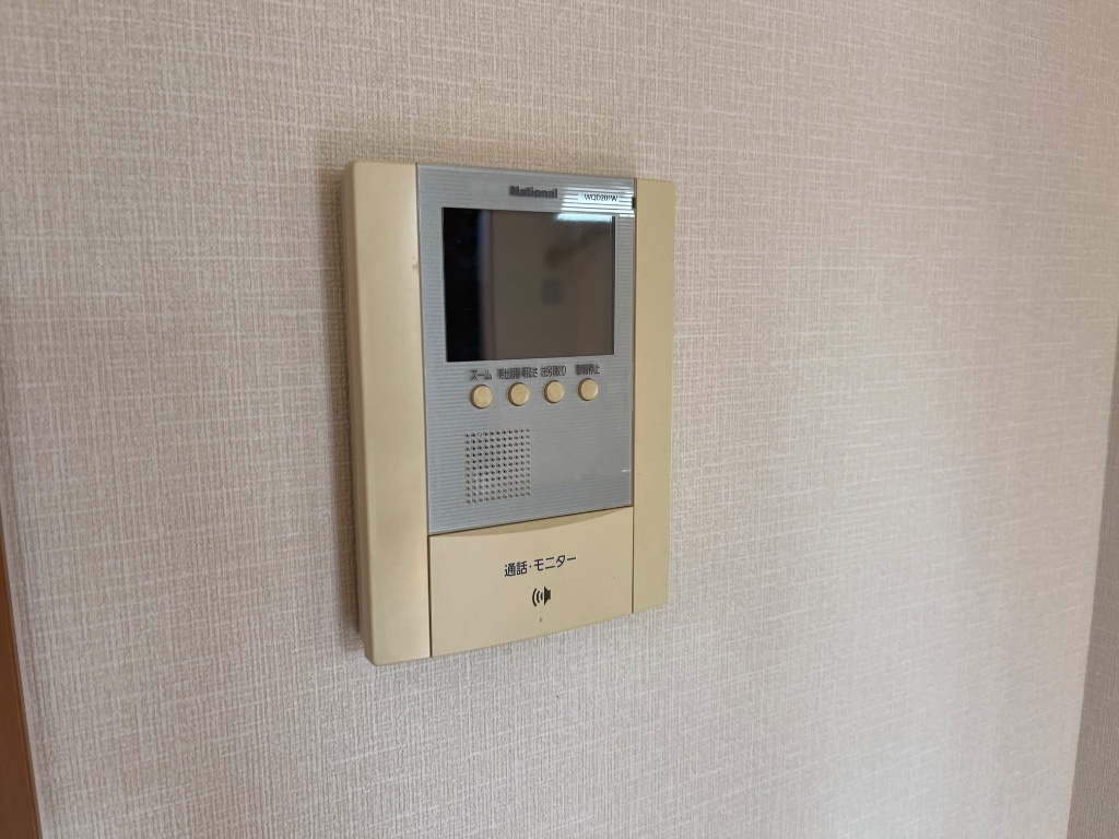 拡大写真:マーキュリーパレスⅡ 2階203のカメラ付インターホン