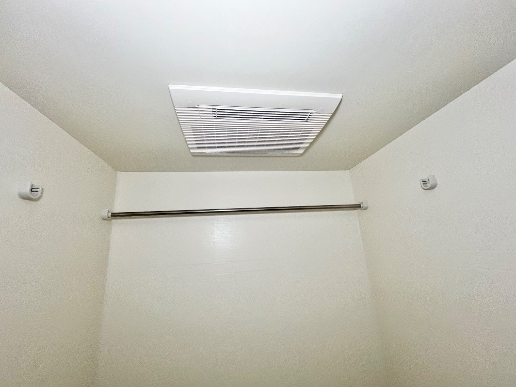 拡大写真:スカイ・ピース 1階101の浴室乾燥機