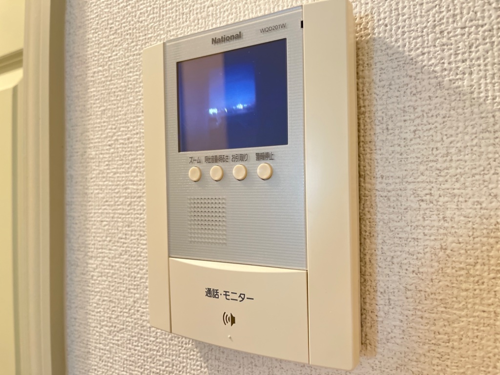 拡大写真:シャインビュー 2階203のカメラ付インターホン