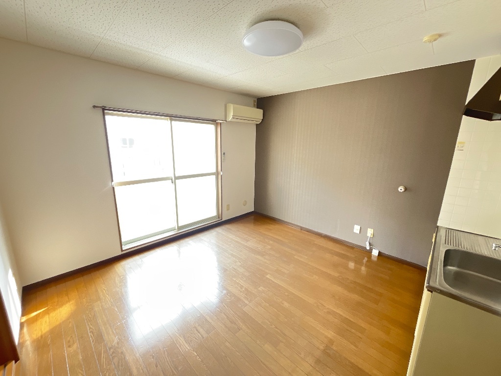 拡大写真:シティコートC 1階102の室内