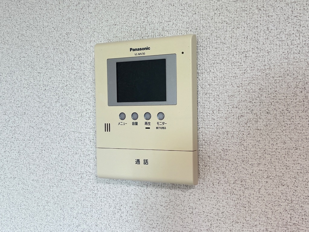 拡大写真：アーバンハイツ真美 1階101のカメラ付インターホン