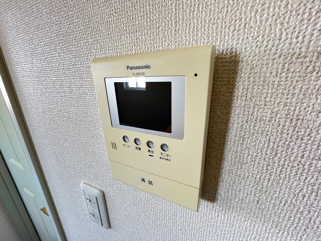 拡大写真:マシェリ 2階205のカメラ付インターホン