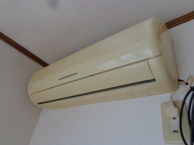 拡大写真：盛岡市永井１６地割 1階1のエアコン