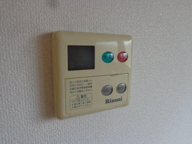 拡大写真：盛岡市永井１６地割 1階1の追焚き給湯