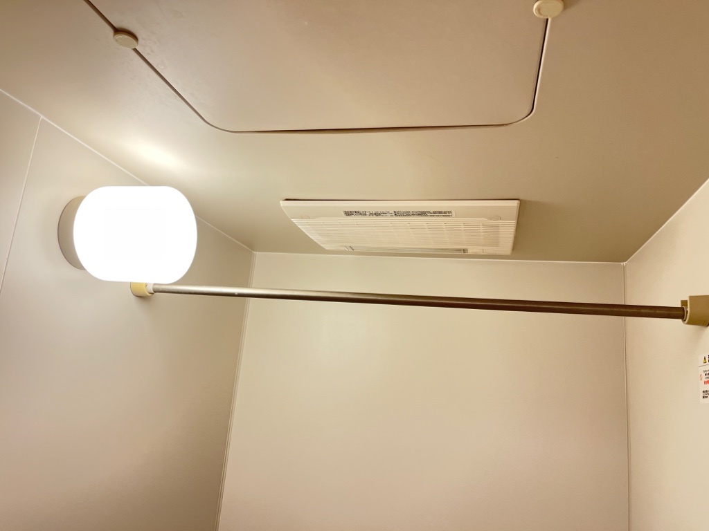 拡大写真:メイプル館 1階108の浴室換気乾燥機