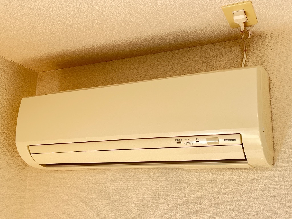 拡大写真:ファーストヒルズ 1階101のエアコン