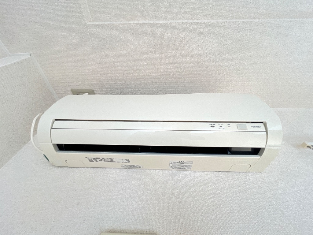 拡大写真:クレストールアン 1階103のエアコン