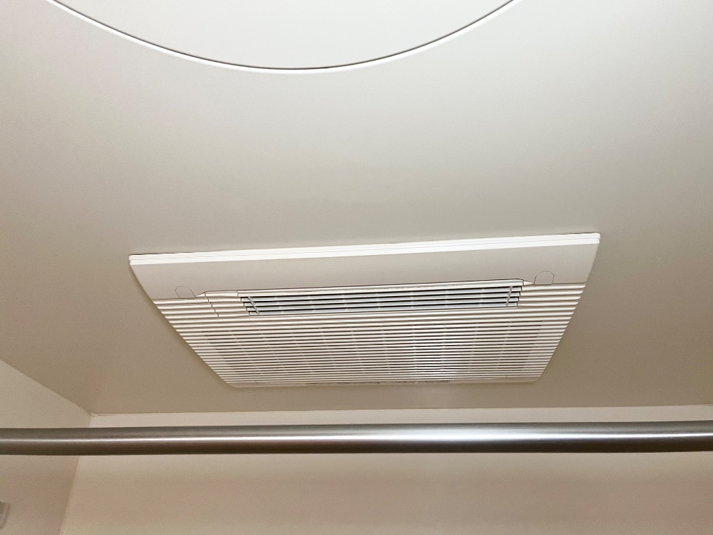 拡大写真:グランチェスタⅠ 1階101の浴室乾燥機