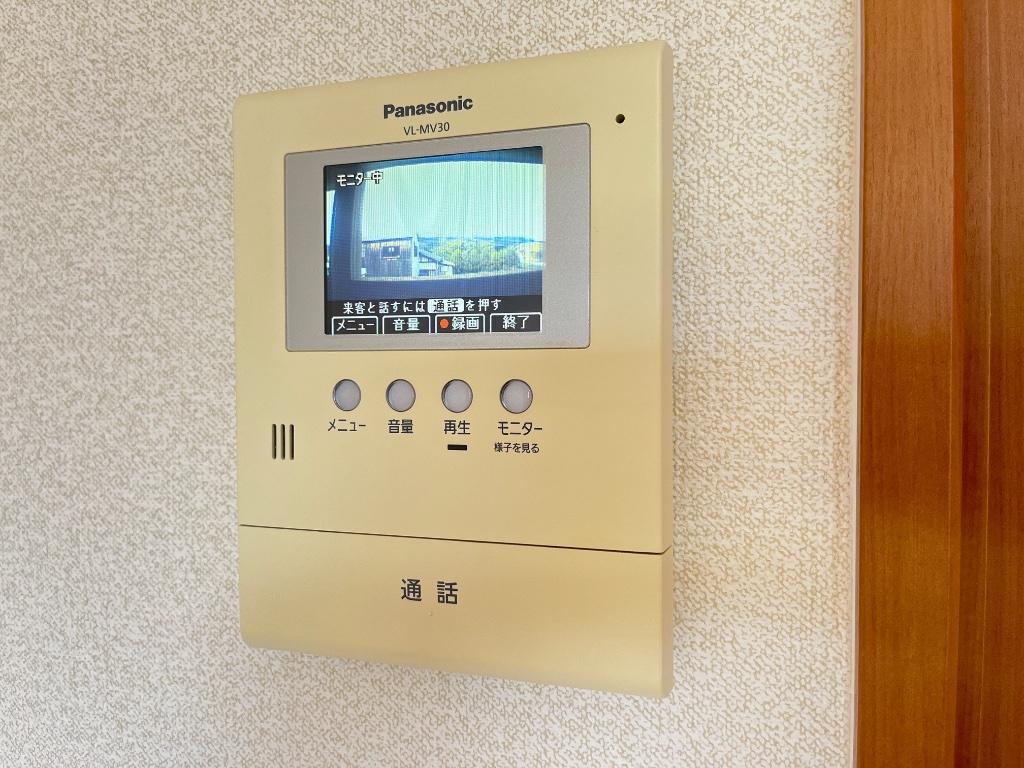 拡大写真:Plasir(プレジール) 2階202のカメラ付インターホン