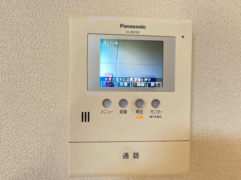 拡大写真:ヴェールピア 1階102のカメラ付インターホン