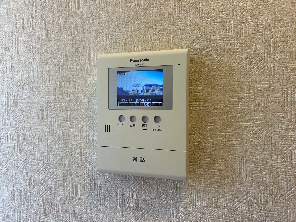 拡大写真:サンコート 2階201のカメラ付インターホン