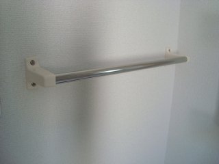 拡大写真：コンフォール池上 1階101のタオル掛け(イメージ)