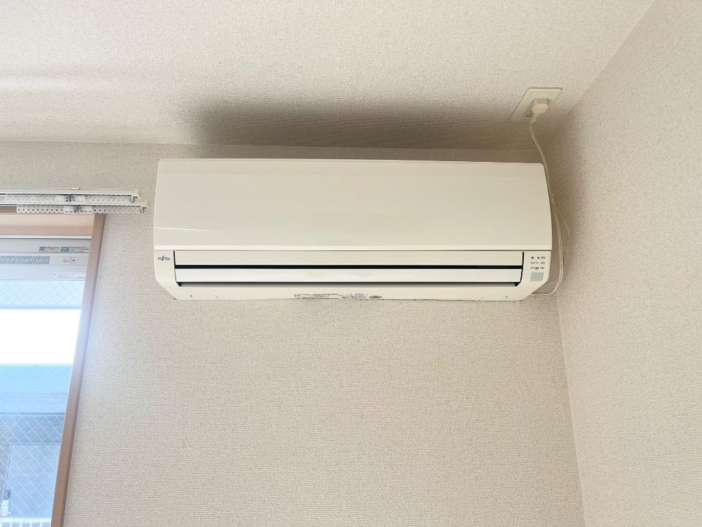 拡大写真：ヴィラージュ新木屋瀬　 2階201の室内設備