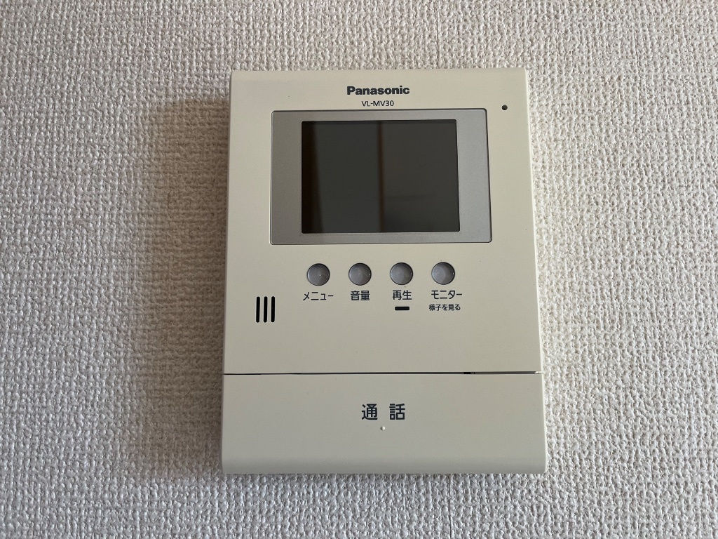 拡大写真：ヴィラージュ新木屋瀬　 2階201のカメラ付インターホン