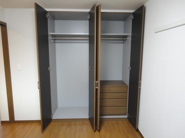拡大写真:アンジュー 壱号館 1階102のクローゼット