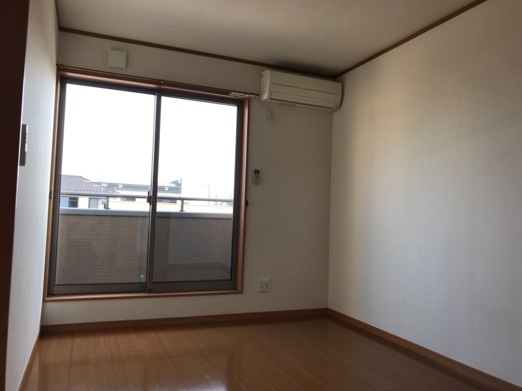 拡大写真:サンハウスアスト 2階202の西洋室