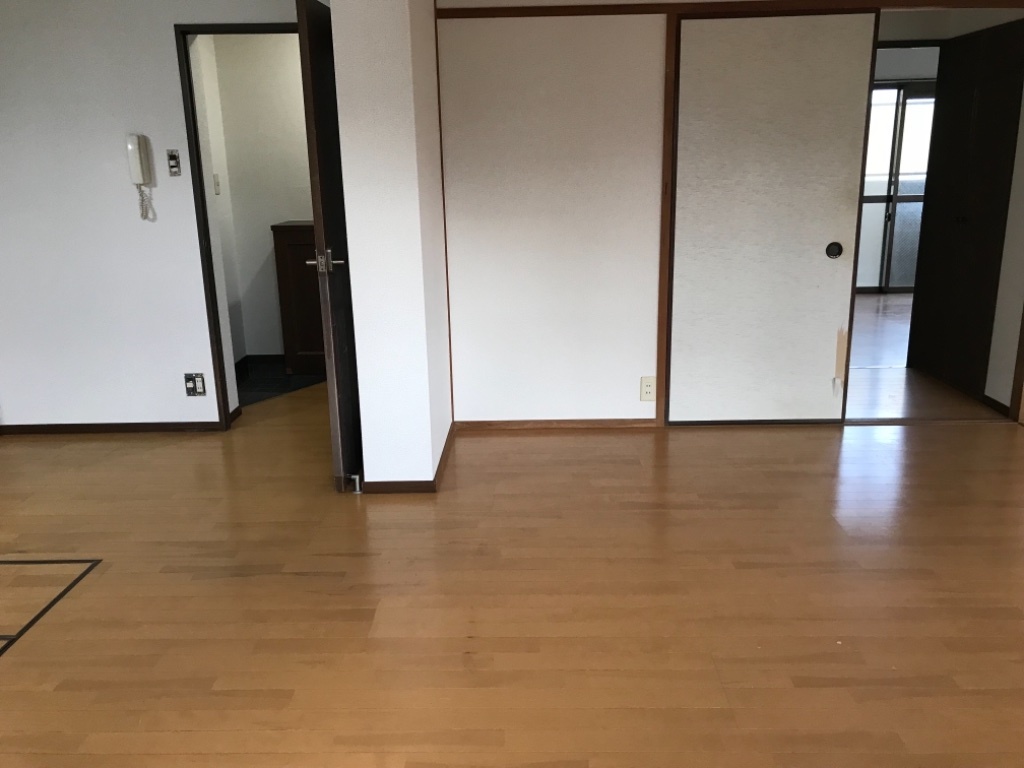 拡大写真:熊本市中央区出水6丁目 2階202のリビング(イメージ)
