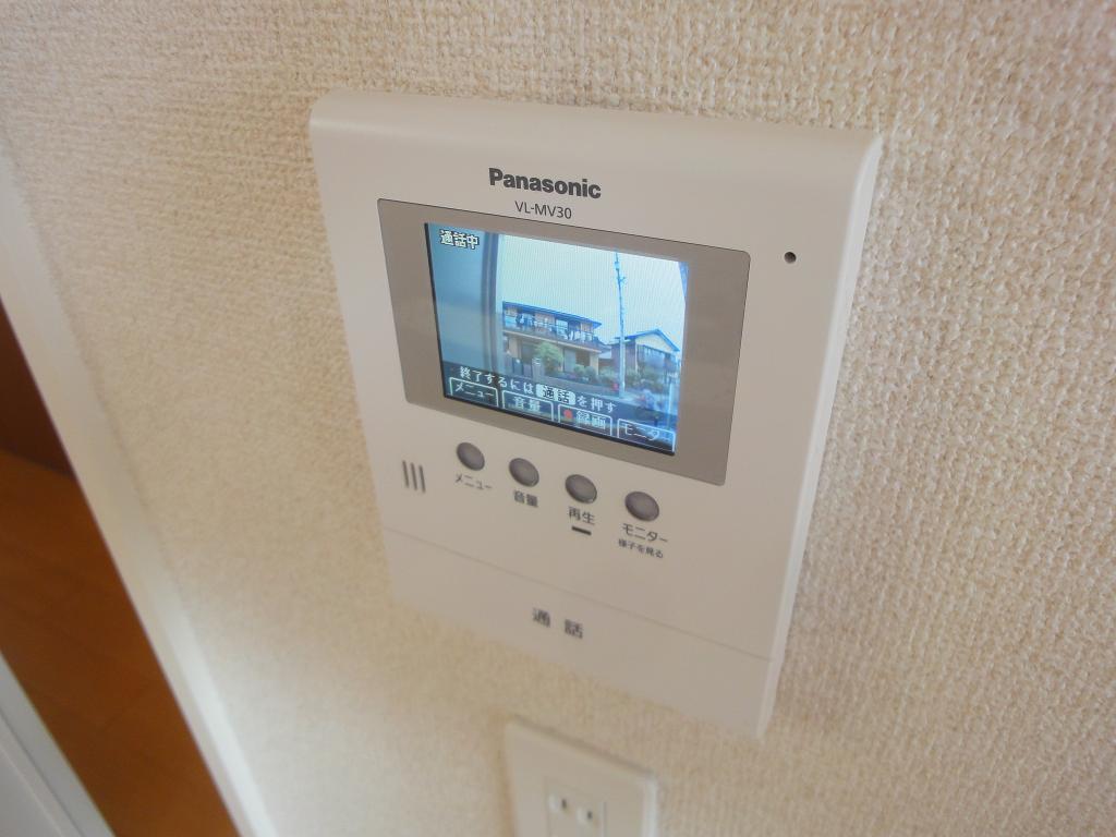 拡大写真:クラルテ アサヒ 2階202のカメラ付インターホン