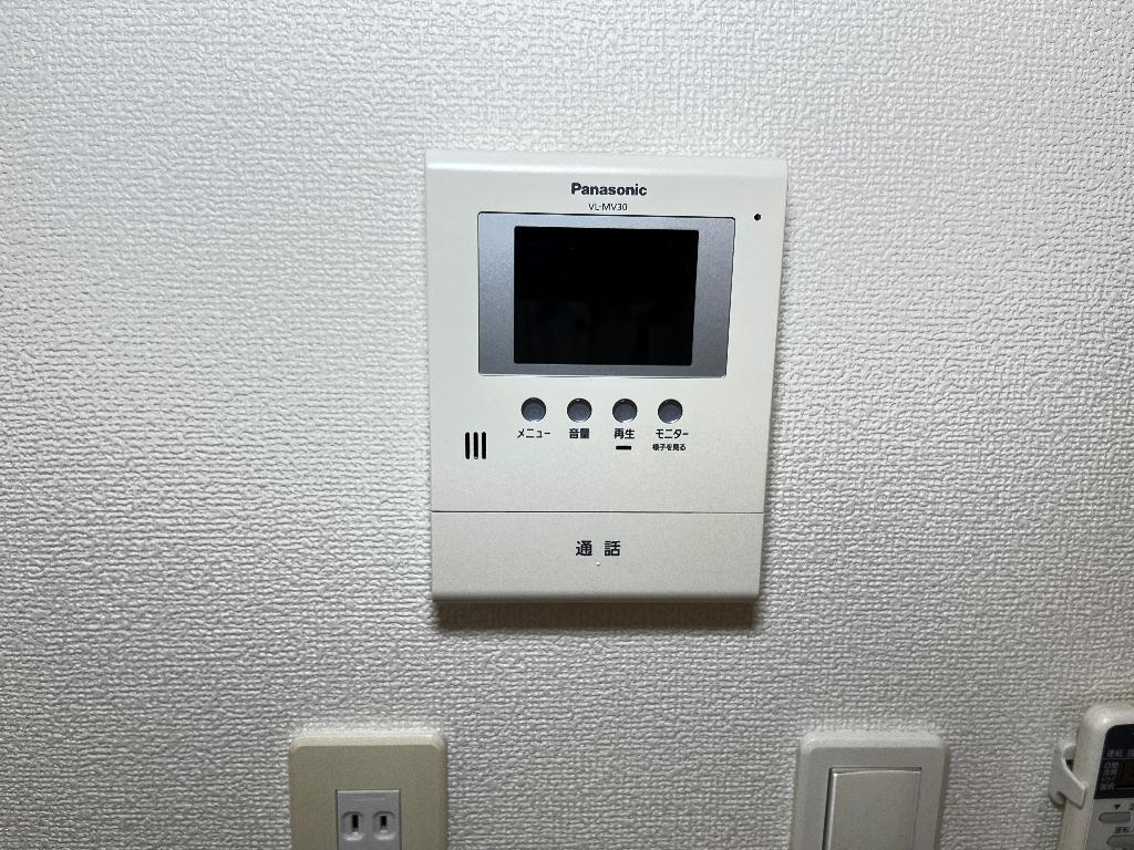 拡大写真:エクセルハイム 1階102のカメラ付インターホン